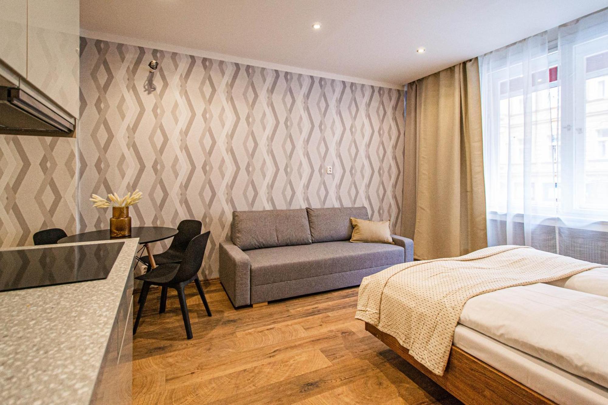 Cozy Studio In The Main City Center Prága Kültér fotó